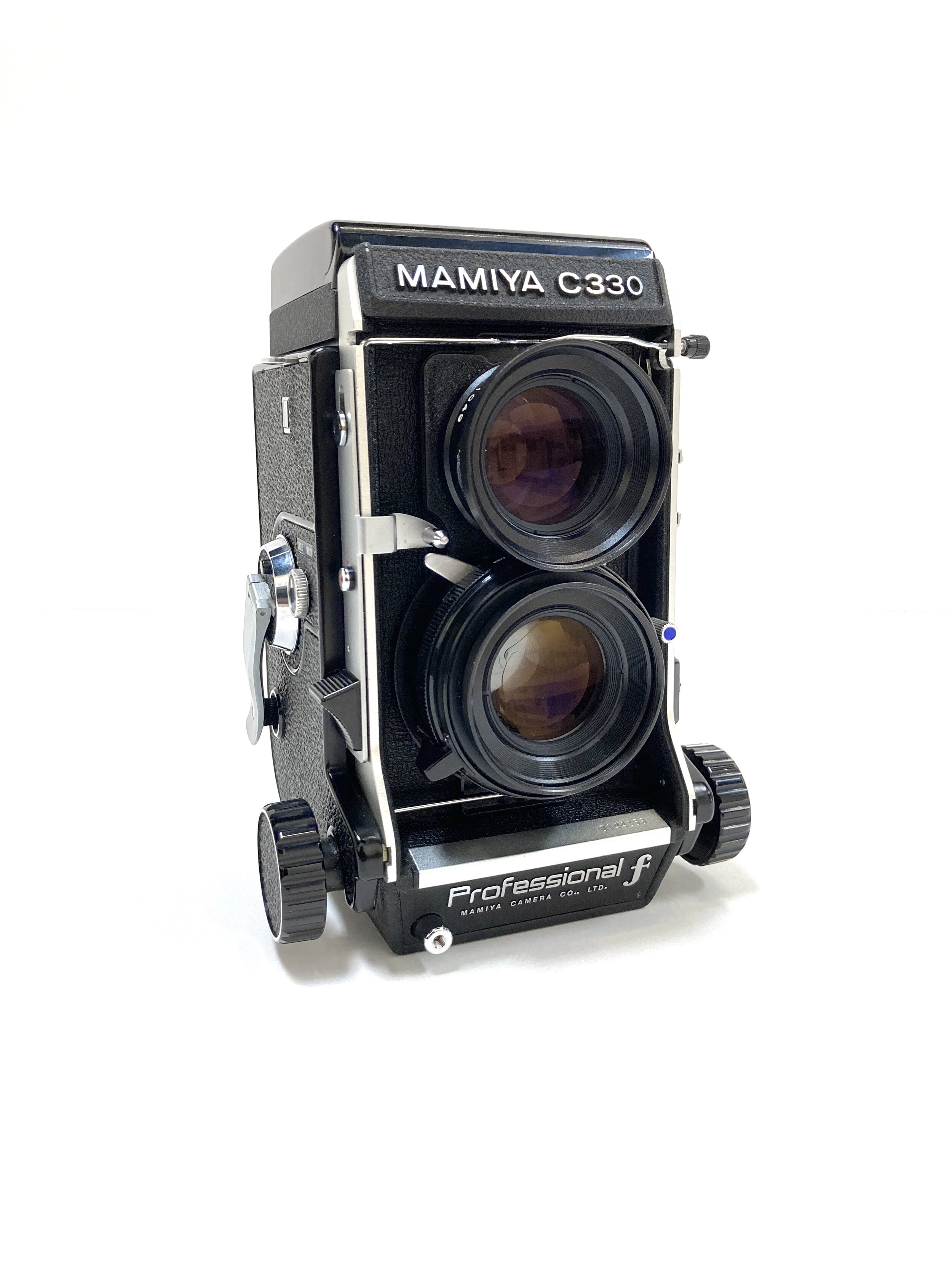 Mamiya C330 Professional F w/ Sekor 80mm F/2.8 Blue Dot Lens —  Photographique